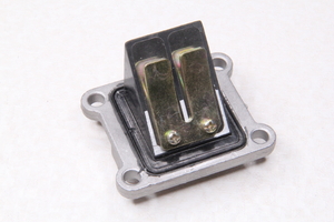 Клапан лепестковый скутер 2т TB-50/60 D1E41QMB Geely,Suzuki Ran,Love,Gema,Carna,Mollet